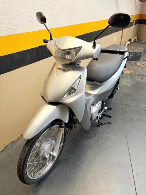 HONDA Biz 125 KS, Foto 3