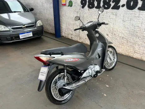 HONDA Biz 125 KS, Foto 4