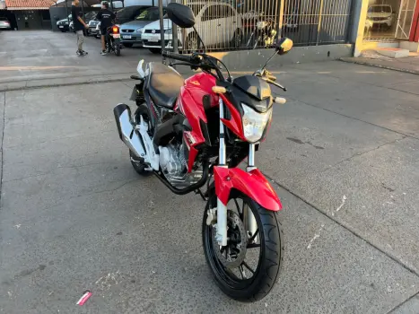 HONDA CB 250 F Twister , Foto 3