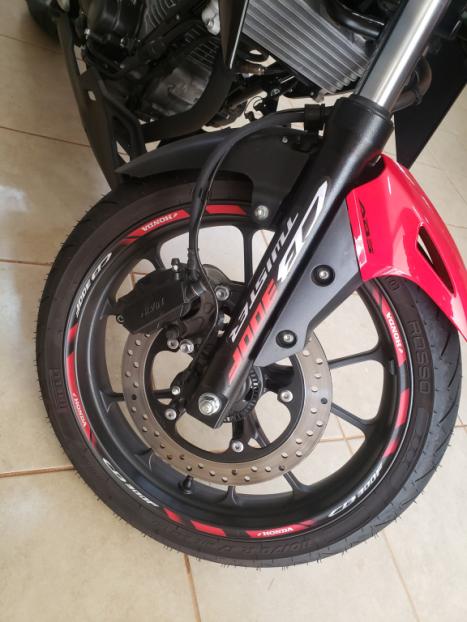 HONDA CB 300 F Twister FLEX ABS, Foto 5