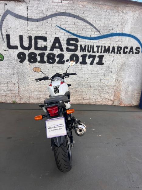 HONDA CB 300 R ESPECIAL EDITION, Foto 4