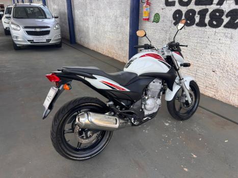 HONDA CB 300 R ESPECIAL EDITION, Foto 7