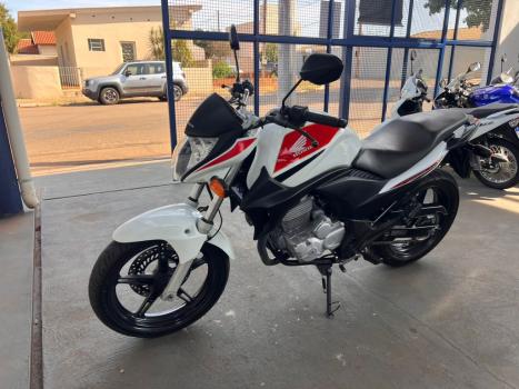 HONDA CB 300 R ESPECIAL EDITION, Foto 8