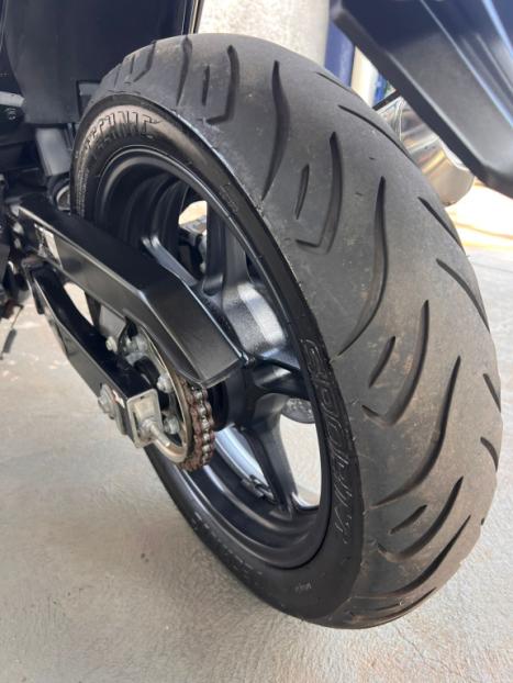 HONDA CB 300 R ESPECIAL EDITION, Foto 9
