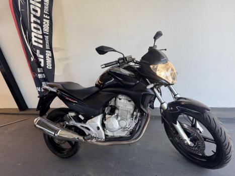 HONDA CB 300 R STD, Foto 2