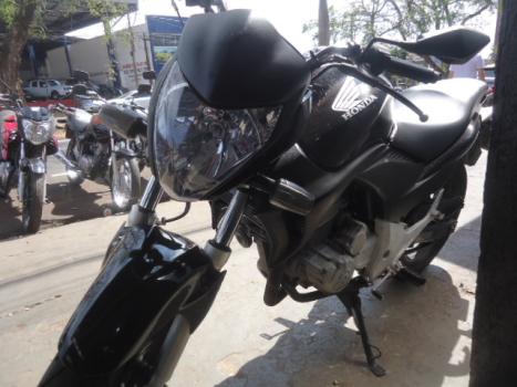 HONDA CB 300 R STD, Foto 2