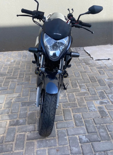 HONDA CB 300 R STD, Foto 2