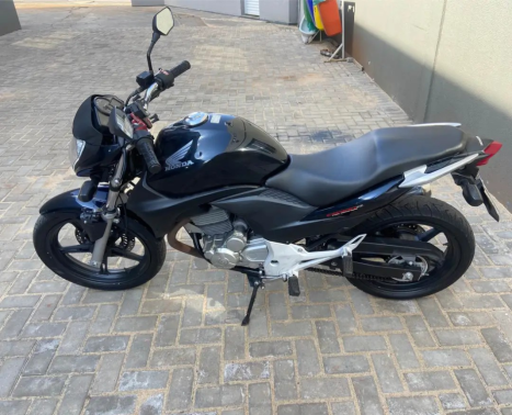 HONDA CB 300 R STD, Foto 5