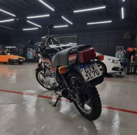 HONDA CB 400 I, Foto 6
