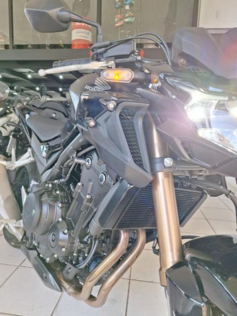 HONDA CB 500 F ABS, Foto 9