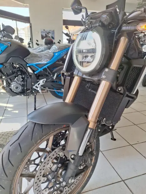 HONDA CB 650 R ABS, Foto 14
