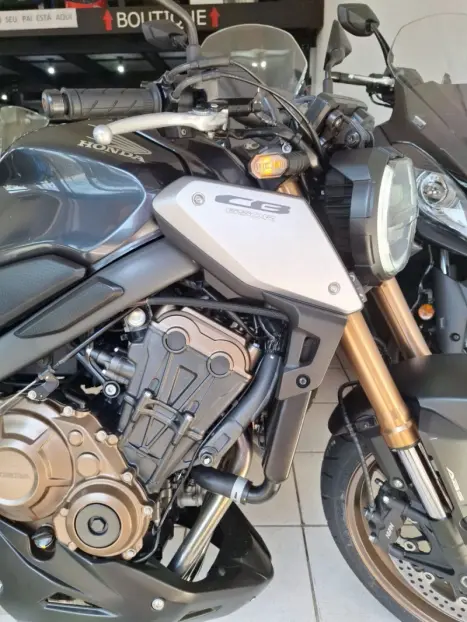 HONDA CB 650 R ABS, Foto 20