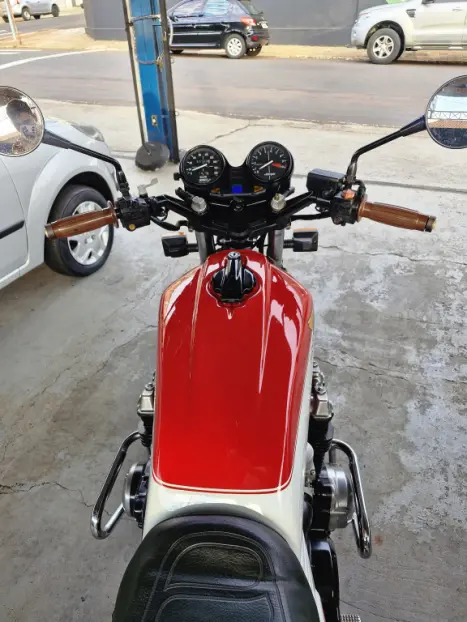 HONDA CB 750 F, Foto 4
