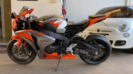 HONDA CBR 1000 RR FIRE BLADE, Foto 3