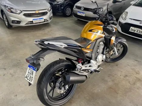 HONDA CBX Twister 250 , Foto 4
