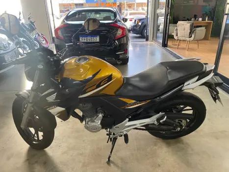 HONDA CBX Twister 250 , Foto 5