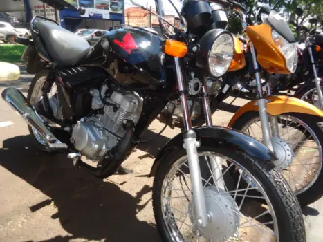 HONDA CG 125 FAN ES, Foto 2