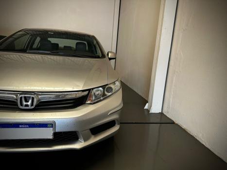 HONDA Civic 1.8 16V 4P FLEX LXS, Foto 4