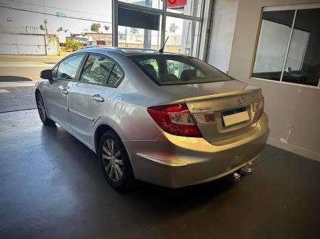 HONDA Civic 1.8 16V 4P FLEX LXS, Foto 9