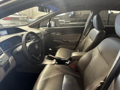HONDA Civic 1.8 16V 4P FLEX LXS, Foto 16