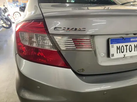 HONDA Civic 1.8 16V 4P FLEX LXS, Foto 8