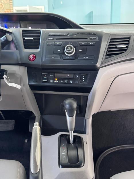 HONDA Civic 1.8 16V 4P FLEX LXS AUTOMTICO, Foto 9