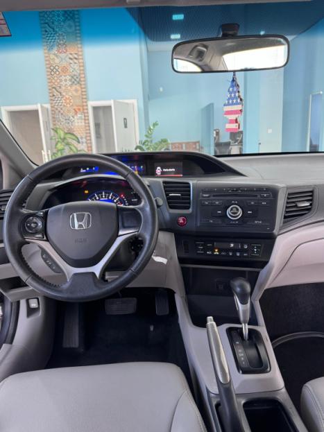 HONDA Civic 1.8 16V 4P FLEX LXS AUTOMTICO, Foto 11