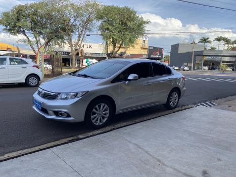 HONDA Civic 1.8 16V 4P FLEX LXS, Foto 2