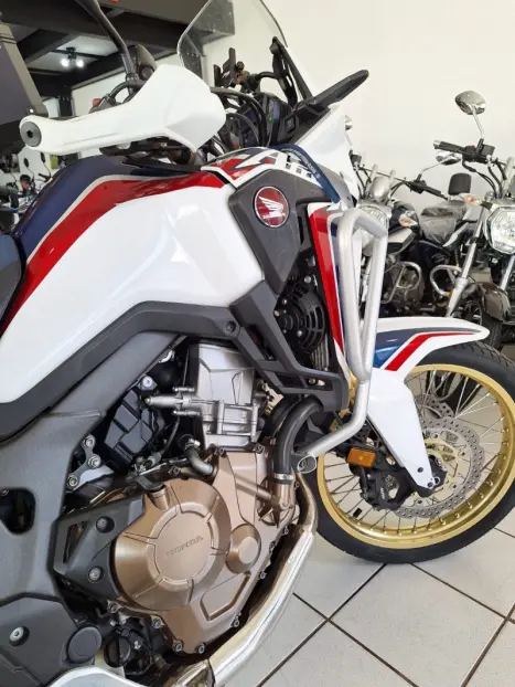 HONDA CRF 1000L Africa Twin , Foto 17