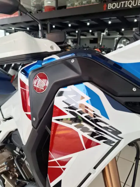 HONDA CRF 1100L Africa Twin ADVENTURE SPORTS ES DCT, Foto 4