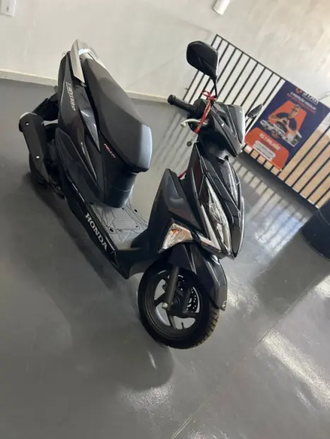 HONDA Elite 125 , Foto 4