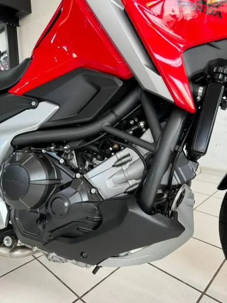 HONDA NC 750 X ABS, Foto 8