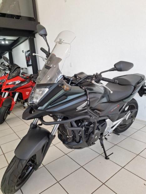 HONDA NC 750 X ABS, Foto 5