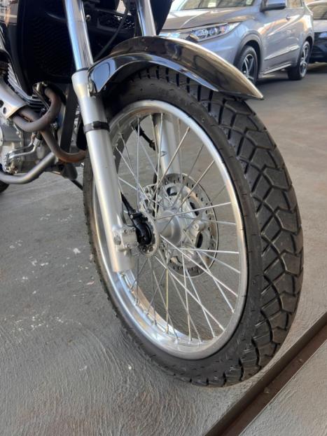 HONDA NX Falcon 400, Foto 10