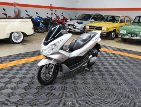 HONDA PCX 150 , Foto 2