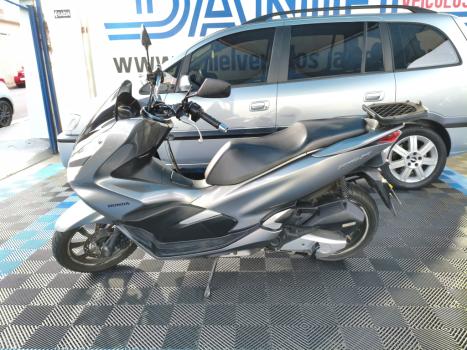 HONDA PCX 150 DLX, Foto 5
