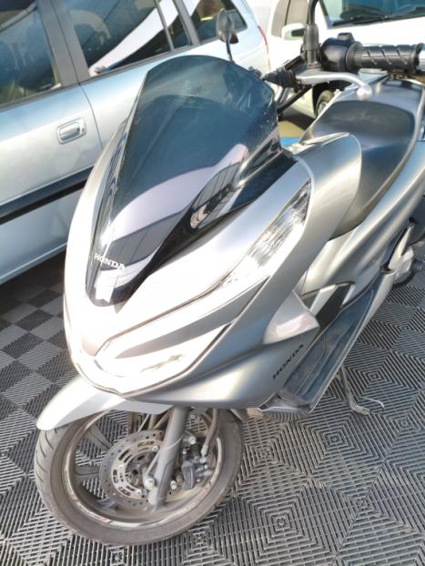 HONDA PCX 150 DLX, Foto 4