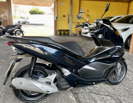 HONDA PCX 150 DLX, Foto 2