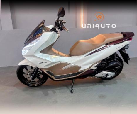 HONDA PCX 150 DLX, Foto 2