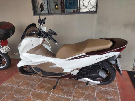 HONDA PCX 150 DLX, Foto 2