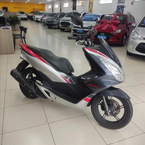 HONDA PCX 150 SPORT, Foto 2