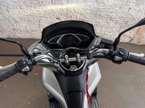 HONDA PCX 150 SPORT, Foto 9