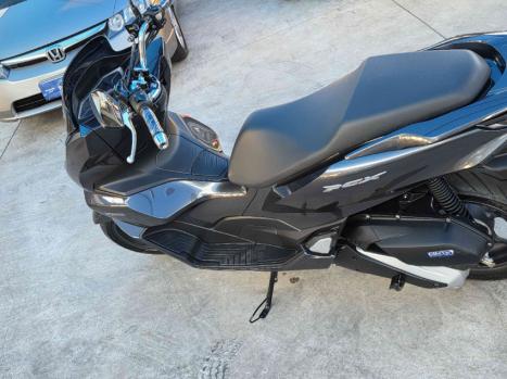 HONDA PCX 160 DLX ABS, Foto 3