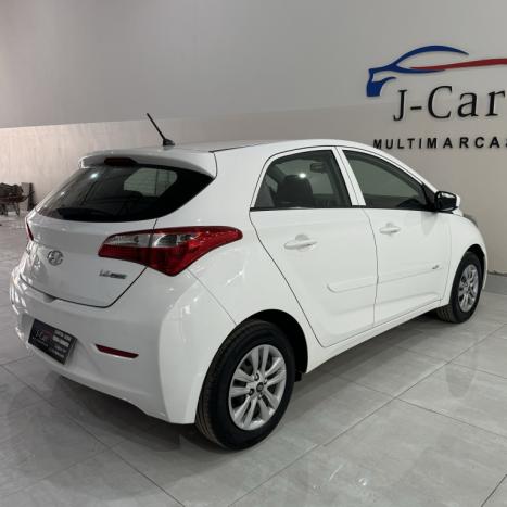 HYUNDAI HB 20 Hatch 1.6 16V 4P FLEX COMFORT PLUS, Foto 6