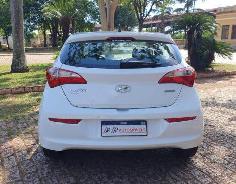 HYUNDAI HB 20 Hatch 1.6 16V 4P FLEX COMFORT PLUS AUTOMTICO, Foto 4