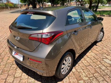 HYUNDAI HB 20 Hatch 1.0 12V 4P FLEX UNIQUE, Foto 5