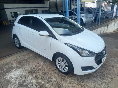 HYUNDAI HB 20 Hatch 1.6 16V 4P FLEX COMFORT PLUS, Foto 1