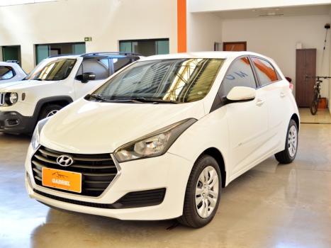 HYUNDAI HB 20 Hatch 1.6 16V 4P FLEX COMFORT PLUS AUTOMTICO, Foto 3