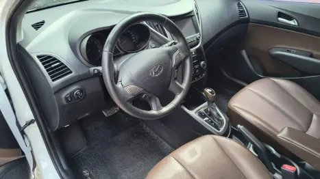 HYUNDAI HB 20 Hatch 1.6 16V 4P PREMIUM FLEX AUTOMTICO, Foto 5