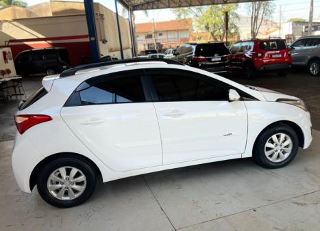 HYUNDAI HB 20 Hatch 1.6 16V 4P FLEX COMFORT PLUS AUTOMTICO, Foto 12